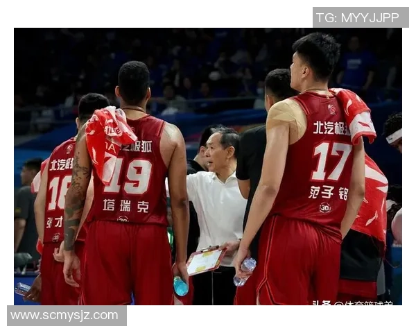 广厦与同曦激战三轮赛季对决谁能笑到最后成就辉煌